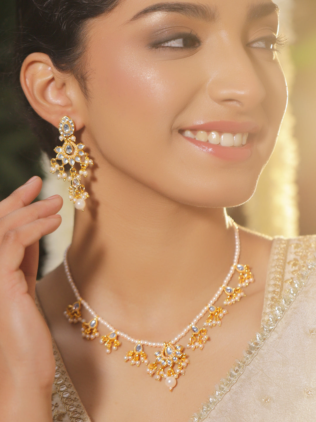 Elegant Hues Kundan Pearls Necklace Set
