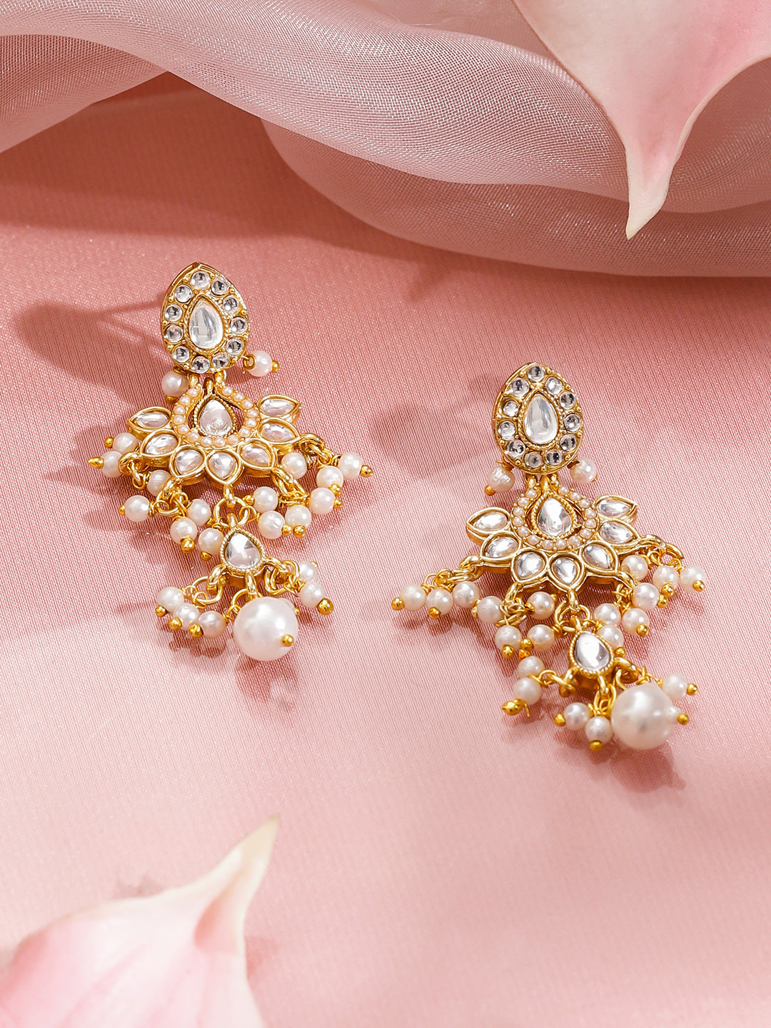 Elegant Hues Kundan Pearls Necklace Set