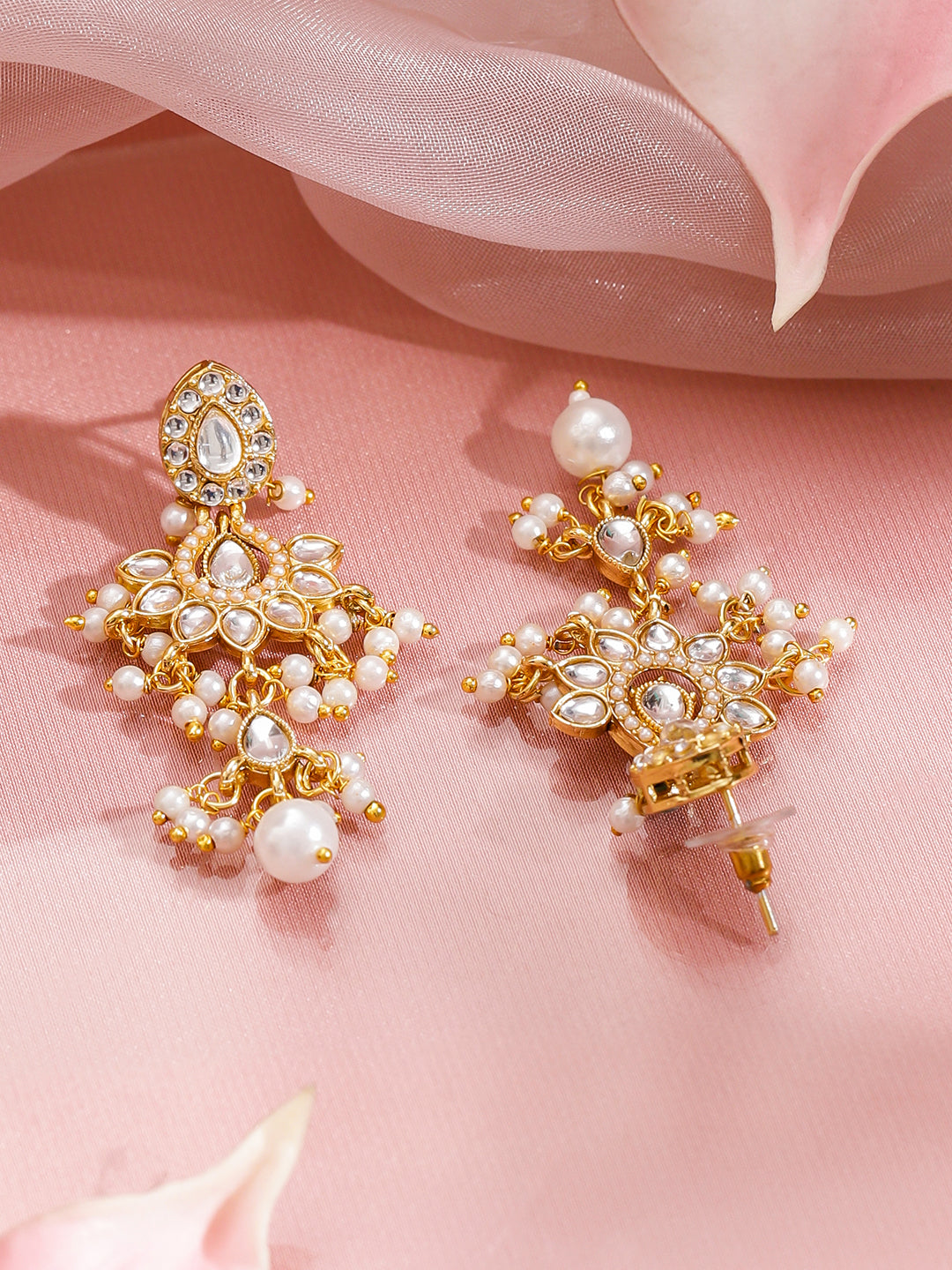 Elegant Hues Kundan Pearls Necklace Set