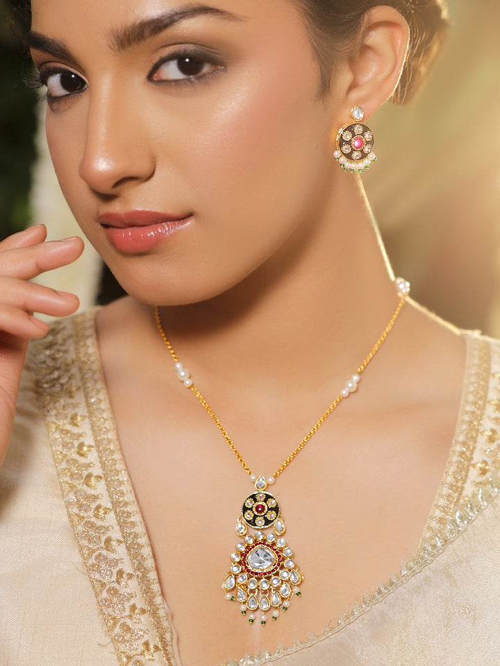 Kundan Luxury Bloom Pink Pendant Set
