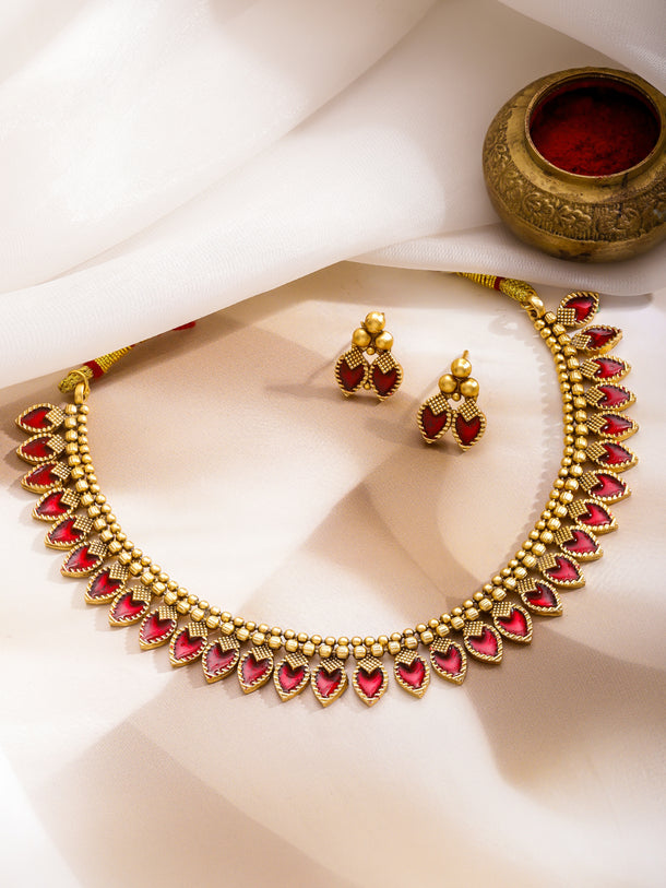 Red Studded Gold Necklace Set
