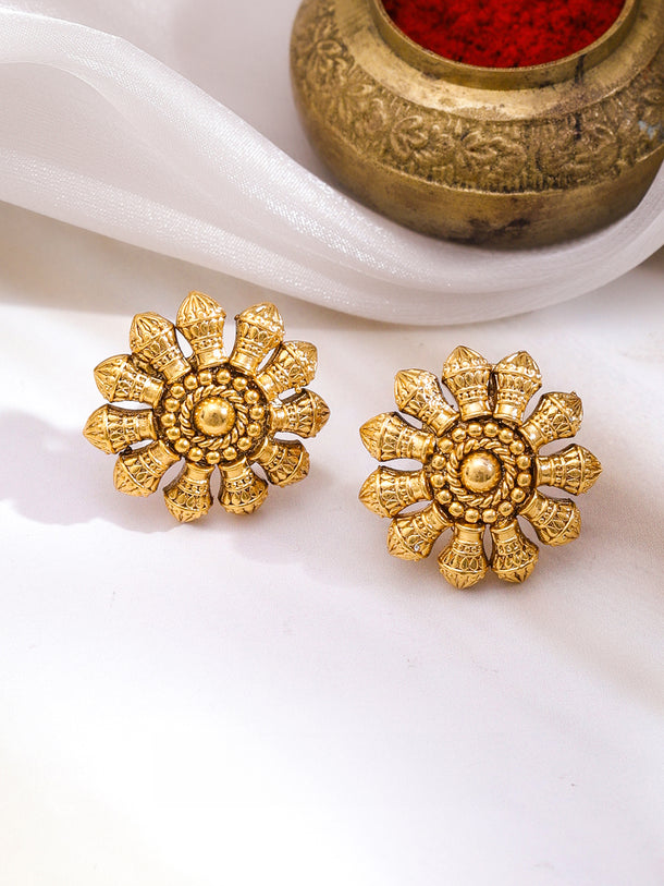 Floral Reverie Golden Necklace Set