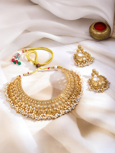 Floral Design Pearl Drop Gold Necklace Set