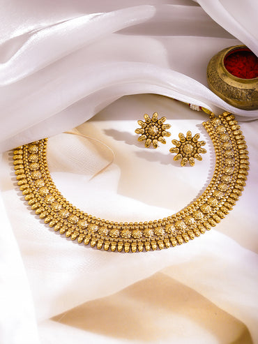 Floral Pattern Gold Necklace Set