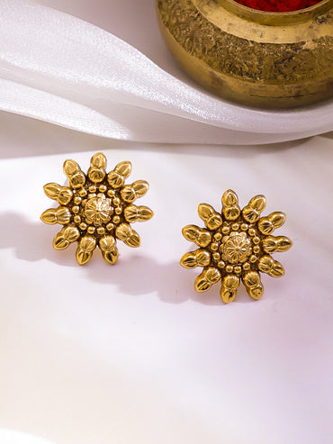 Floral Reverie Golden Necklace Set