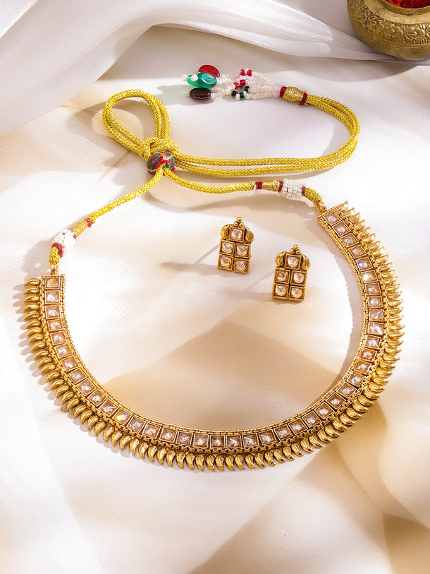 Kundan Charm Edit Necklace Set