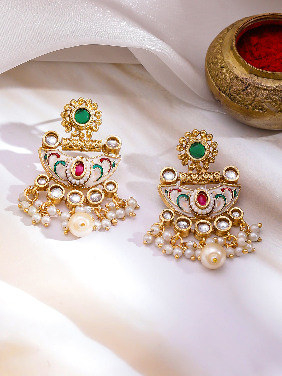 Queen’s Blush in Gold Necklace Set