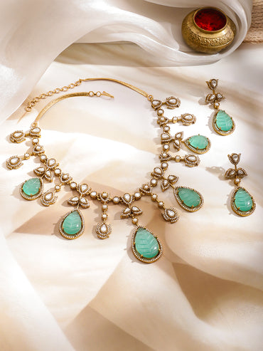 Soft Mint Glow Necklace Set