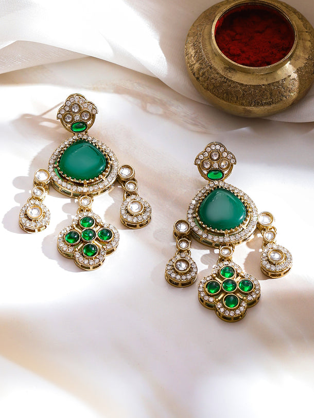Queen’s Green Flame Necklace Set