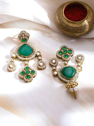 Queen’s Green Flame Necklace Set