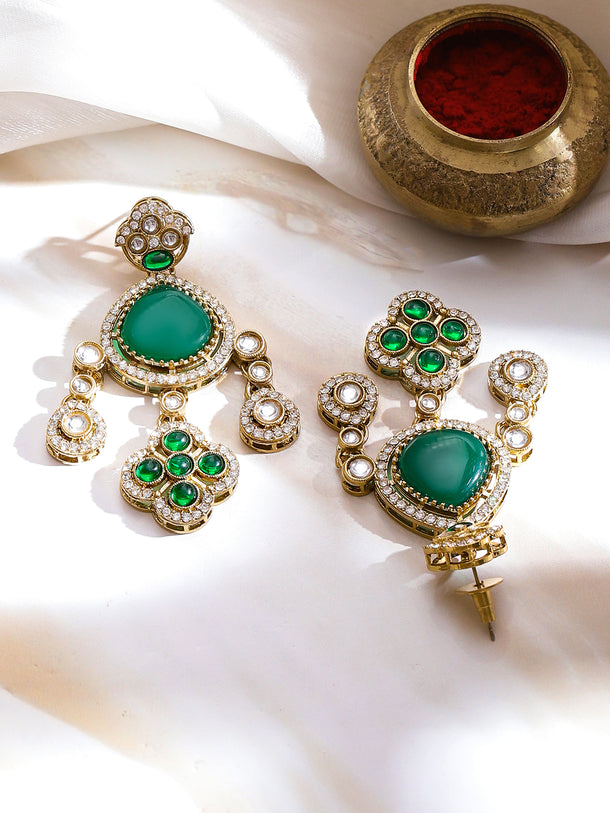 Queen’s Green Flame Necklace Set