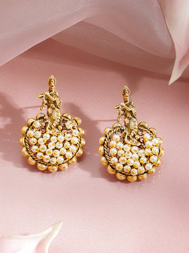 Laxmi Motif Pearl Embellished Pendant Necklace Set