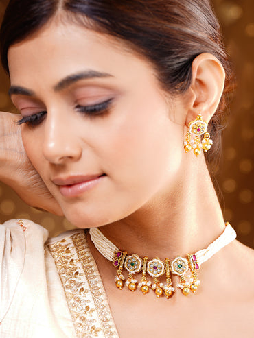 Kundan Pearl Festive Choker Set