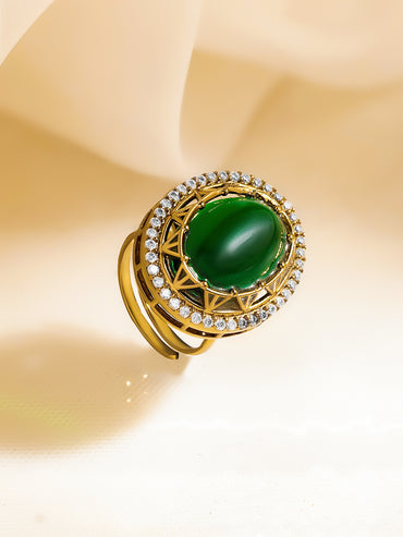 Regal Emerald Gemstone Cocktail Ring