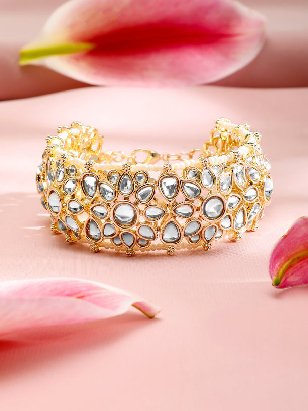Regal Aura Kundan Bracelet