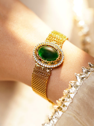 Emerald Elegance Gold Mesh Bracelet