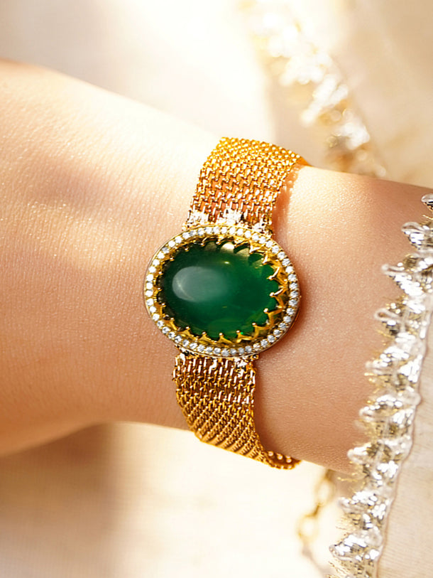 Bold Emerald Glow Mesh Bracelet