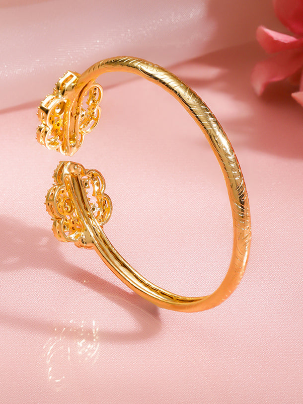 Emerald Cubic Zirconia Floral Cluster Bracelet