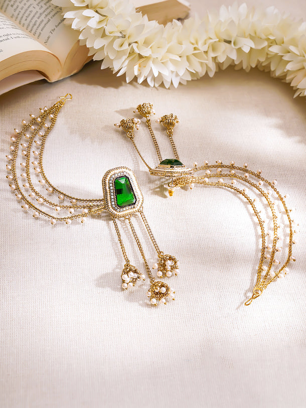 Gold Plated Emerald Dew Antique Gold Pearl Ear Chain Earrings