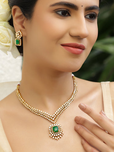 Regal Aura Green Necklace Set