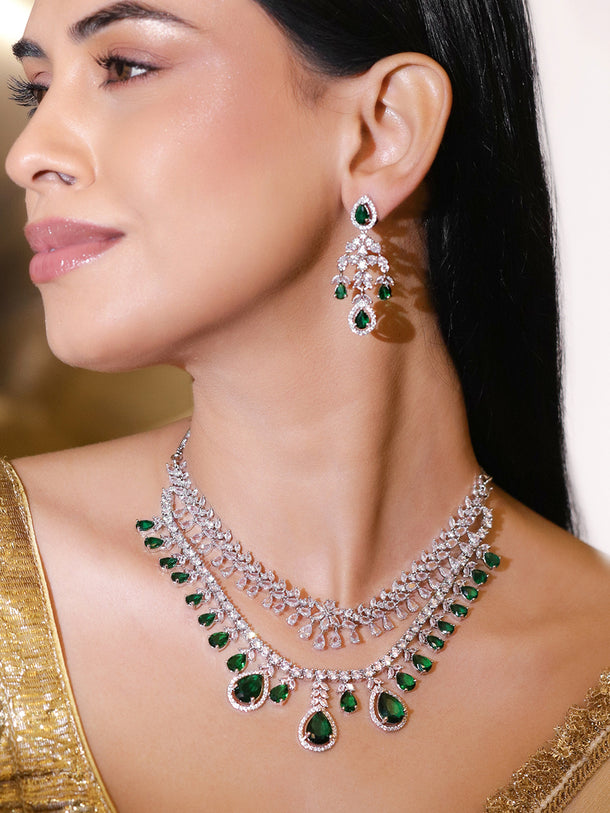 Regal Aura Green Necklace Set