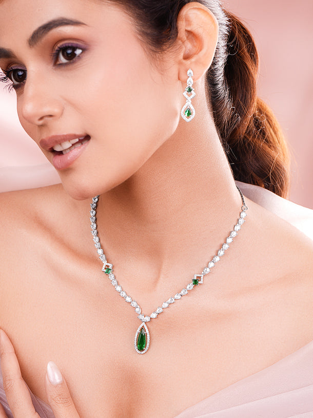 Rhodium Plated Emerald Dew Teardrop Necklace Set