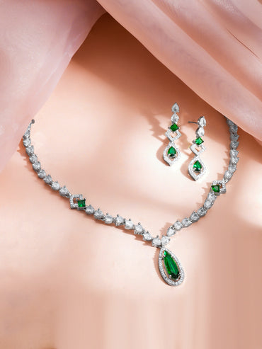 Rhodium Plated Emerald Dew Teardrop Necklace Set