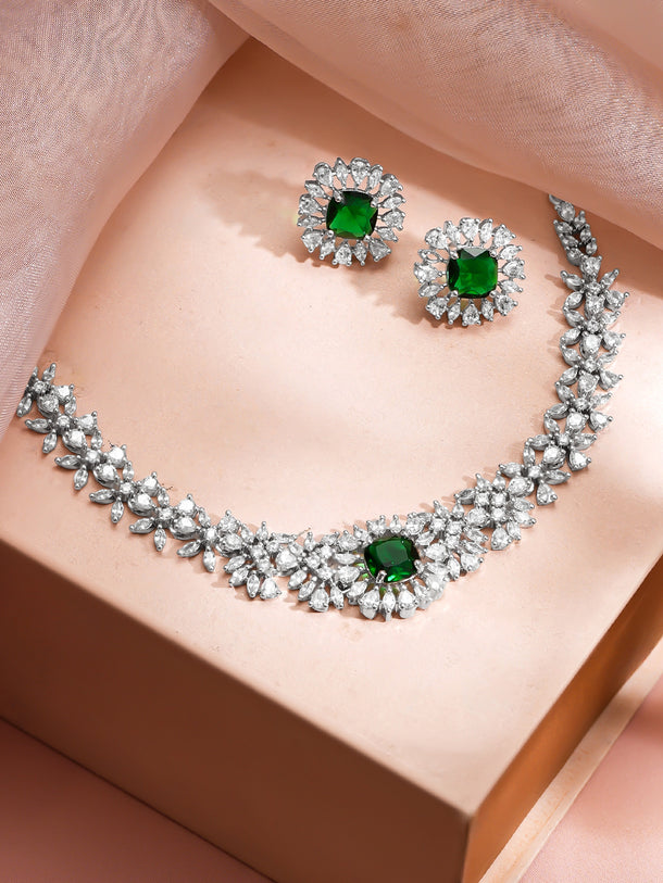 Rhodium plated Emerald Crown Sparkle Floral Necklace Set