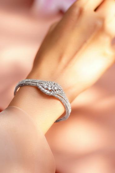 Rhodium Plated American Diamond Zirconia Leaf Motif Bracelet