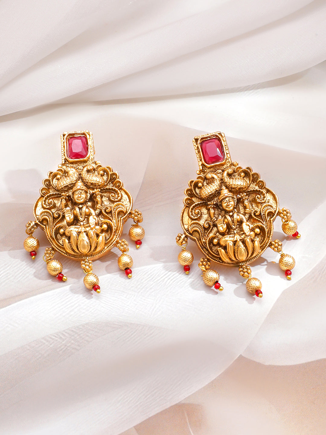 Lakshmi Motif Temple Necklace Set