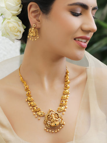 Lord Ganesha Divine Necklace Set