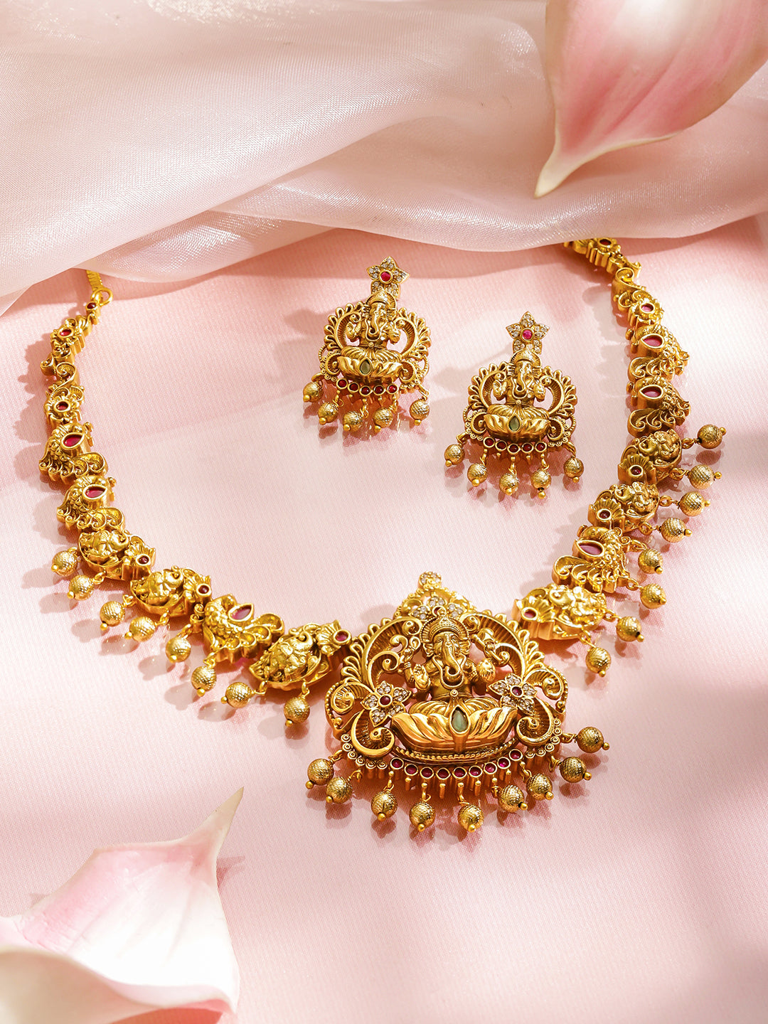 Lord Ganesha Divine Necklace Set
