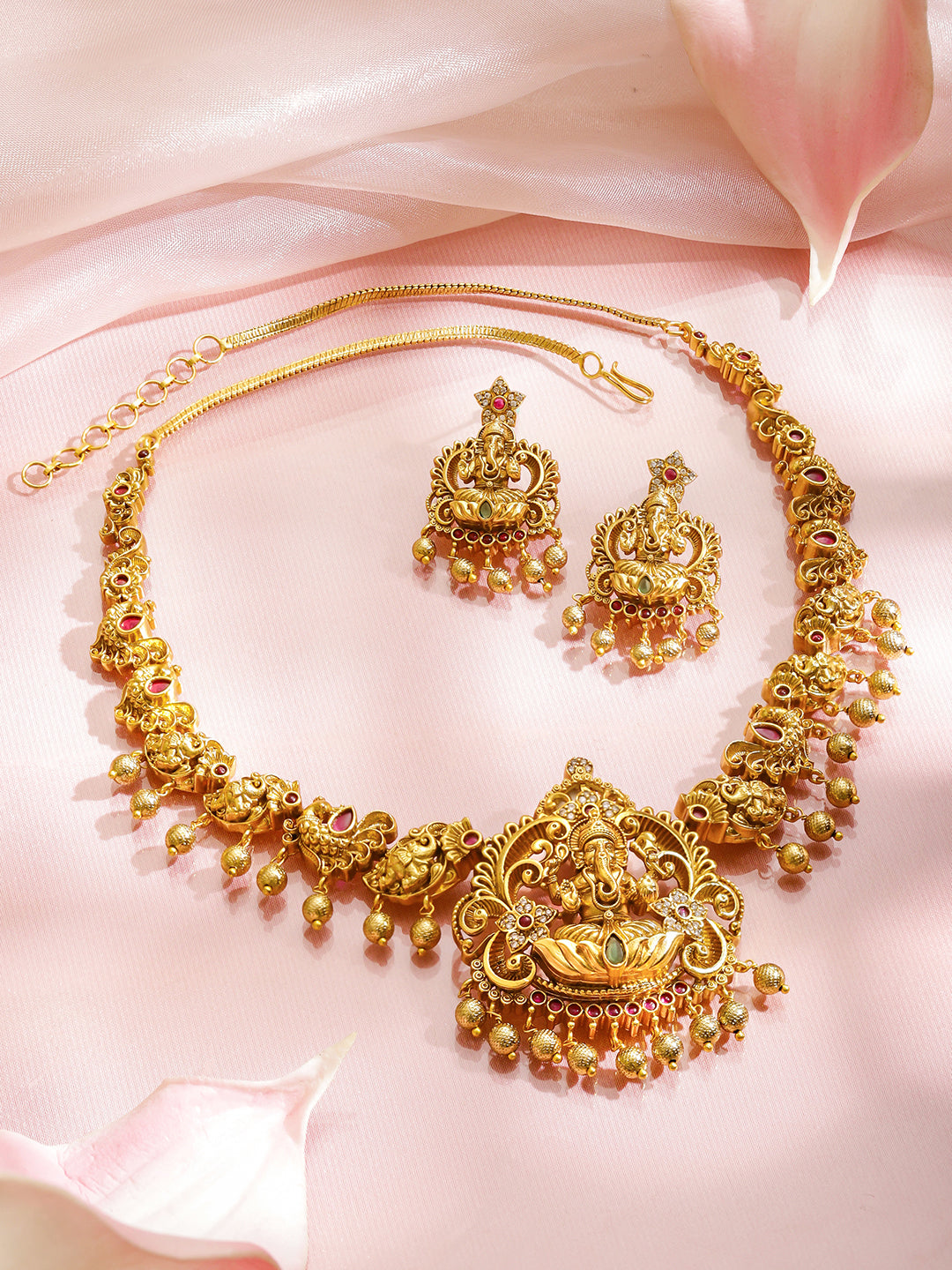 Lord Ganesha Divine Necklace Set
