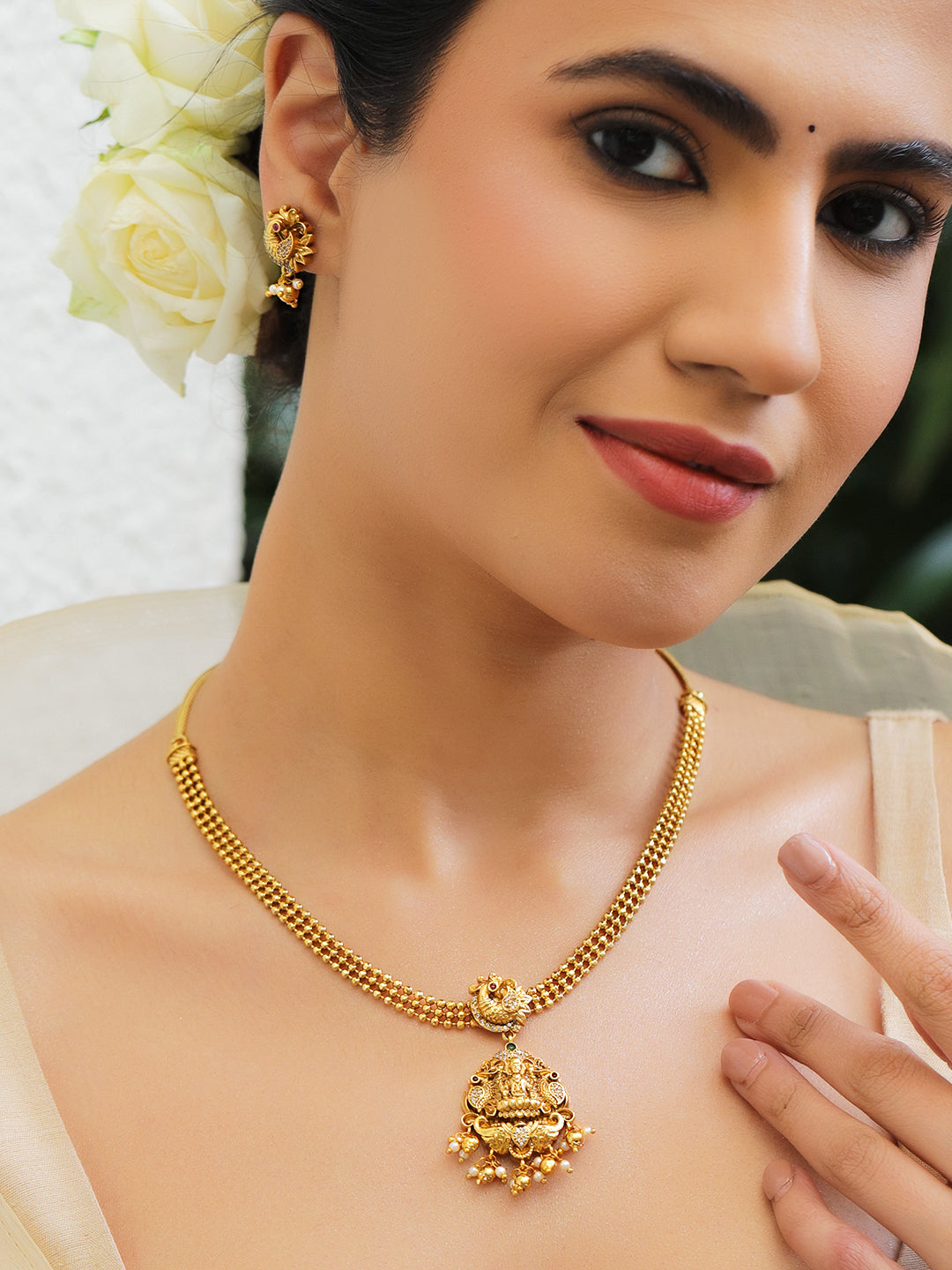 Lakshmi Spark Temple Necklace Set