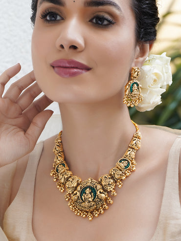 Laxmi Motif Green Bedded Gold Necklace Set