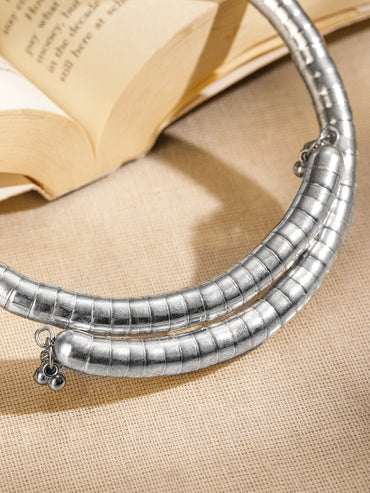 Ocean s Shell Flaunting Statement Necklace