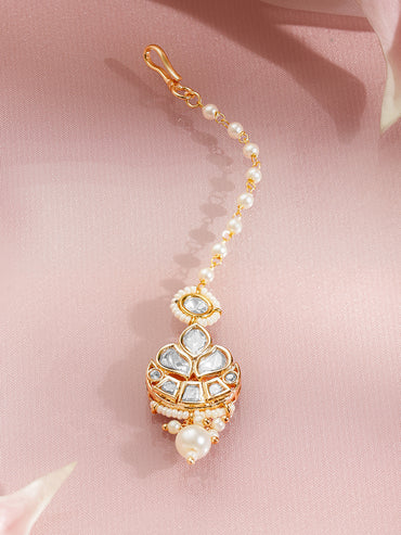 Classic White Kundan Maang Tikka
