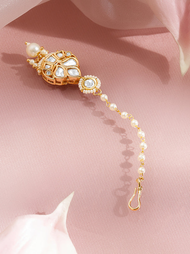 Classic White Kundan Maang Tikka