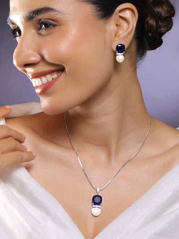 Midnight Blue Sapphire Pearl Pendant Set