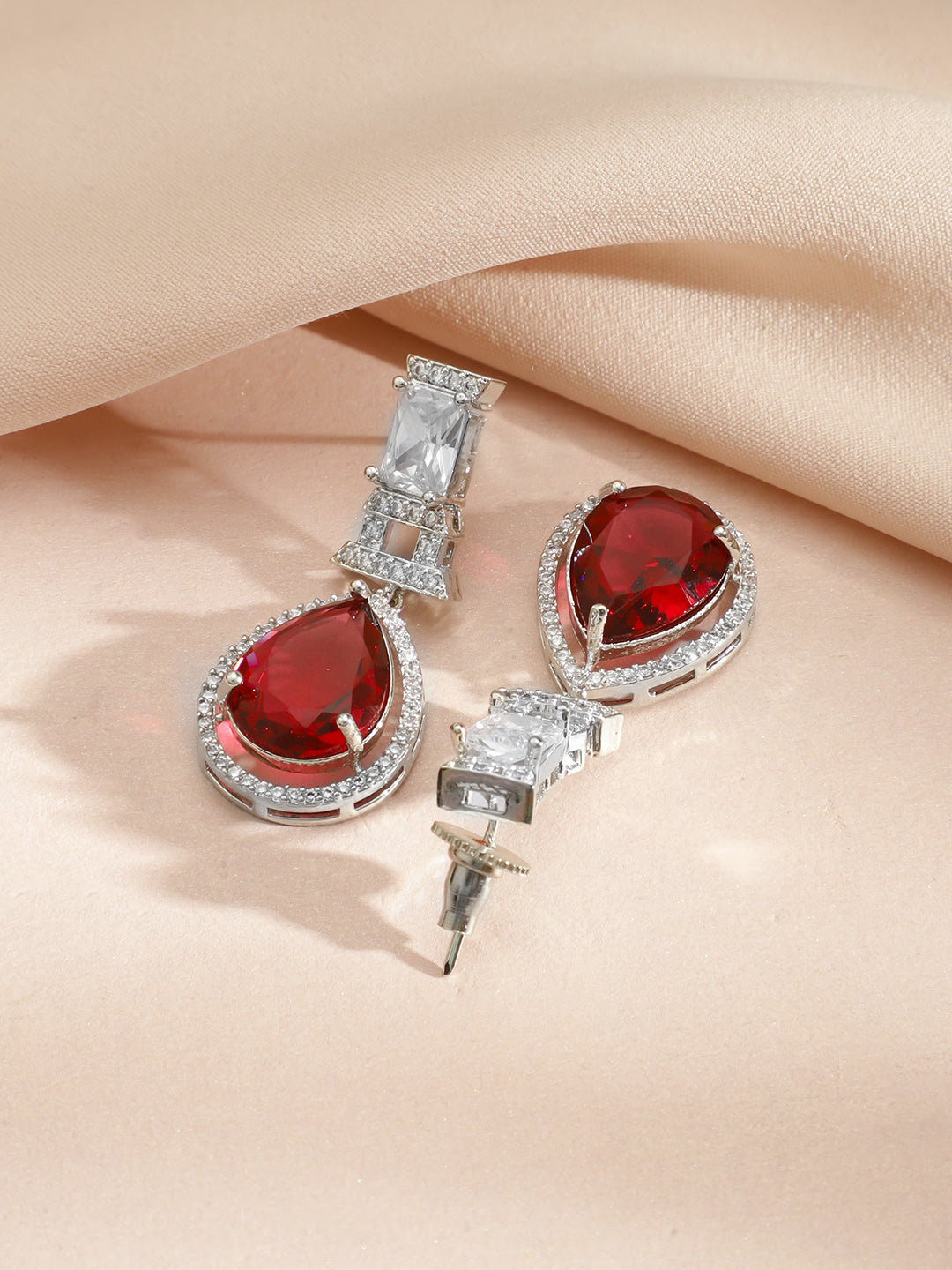 Statement Spark Red Necklace Set