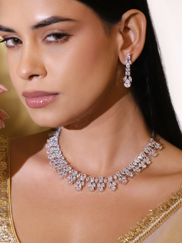 White Crystal Studded Necklace Set