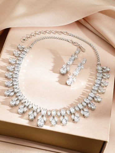 White Crystal Studded Necklace Set