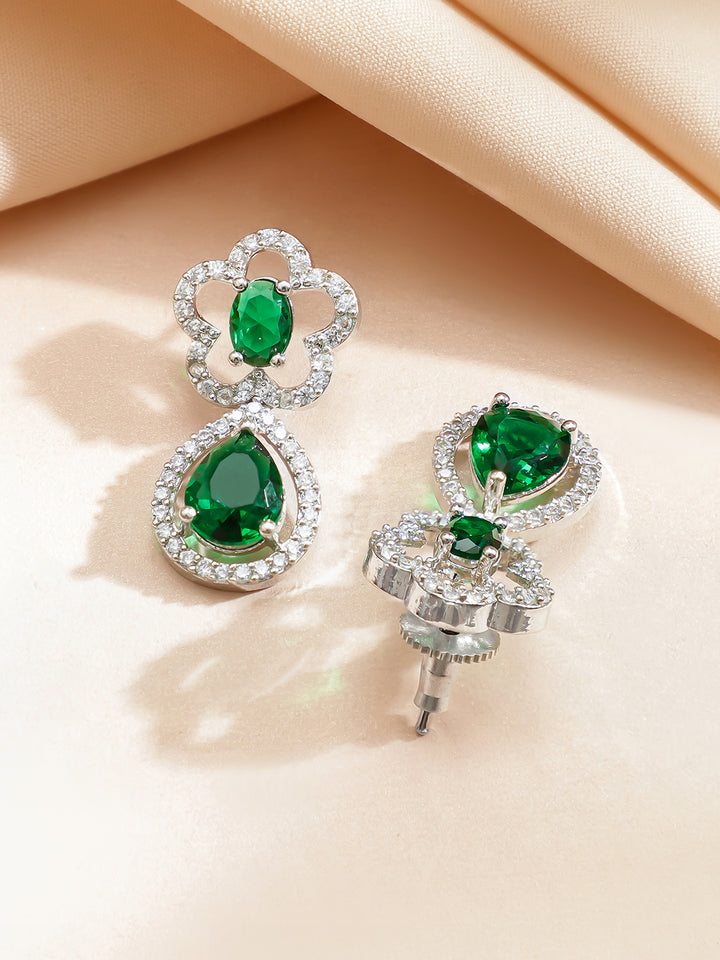 Lustrous Green Necklace Set