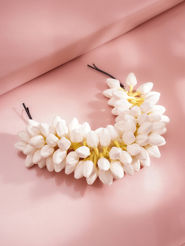 Fresh Bloom Bridal Bun Accessory
