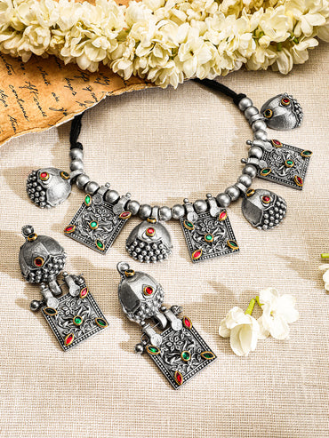 Red & Green Studded Oxidised Choker Set