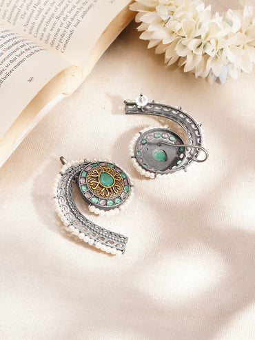 Oxidised Multicolor Studded Ear Cuff With Pearl Detailing