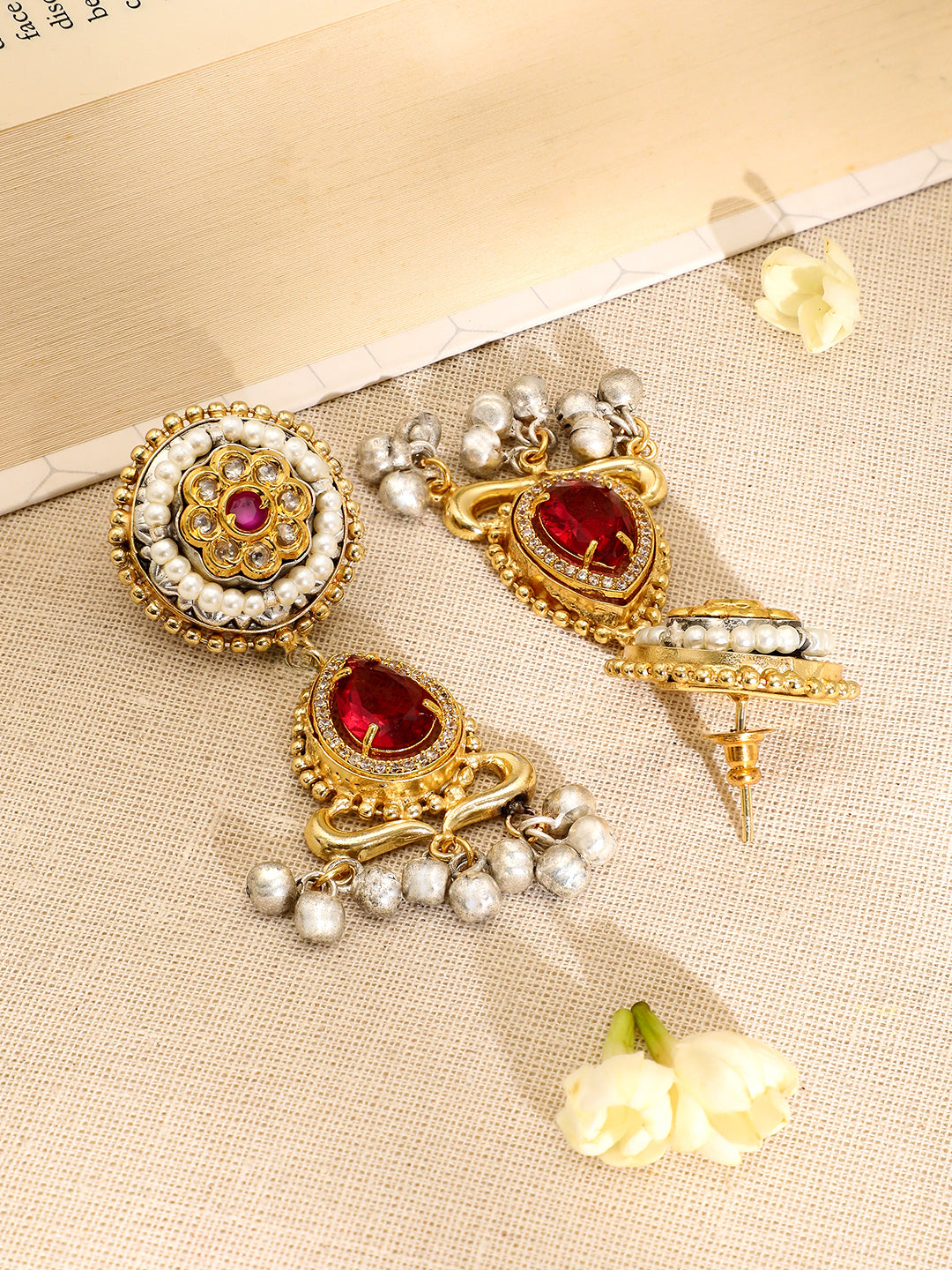 Multicolour Studded Gold Necklace Set