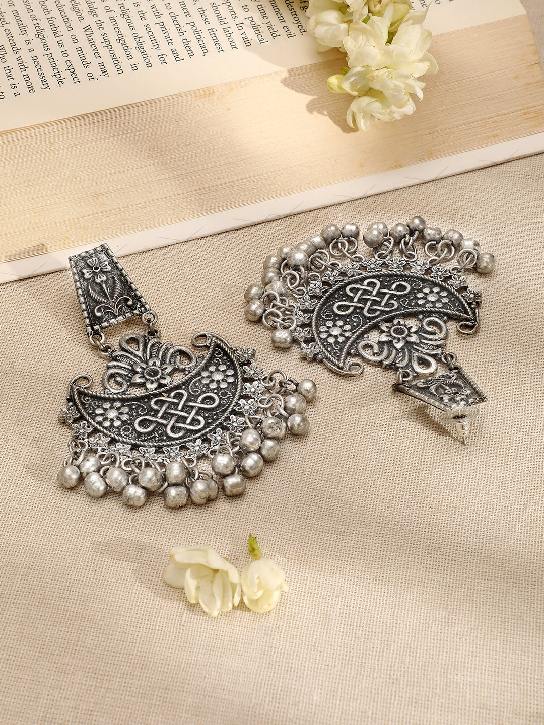 Oxidized Silver Beaded Floral Necklace Set