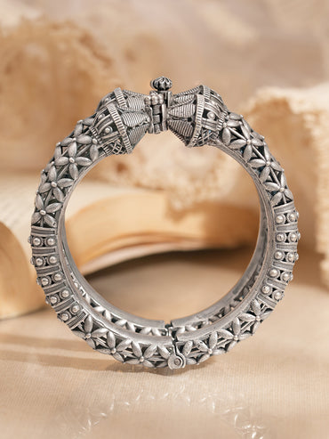 Oxidised Heritage Design Statement Bangles Set