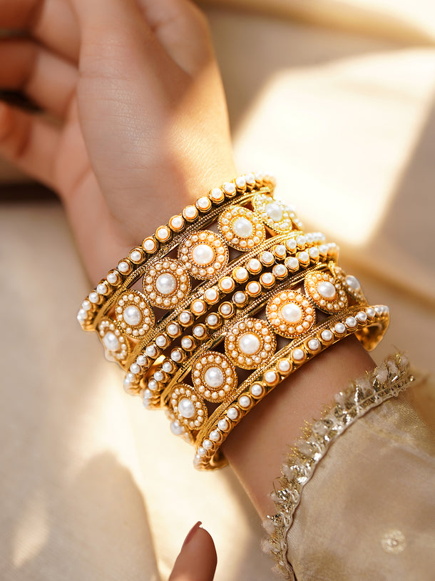 Wedding Glow Pearl Bangles Set
